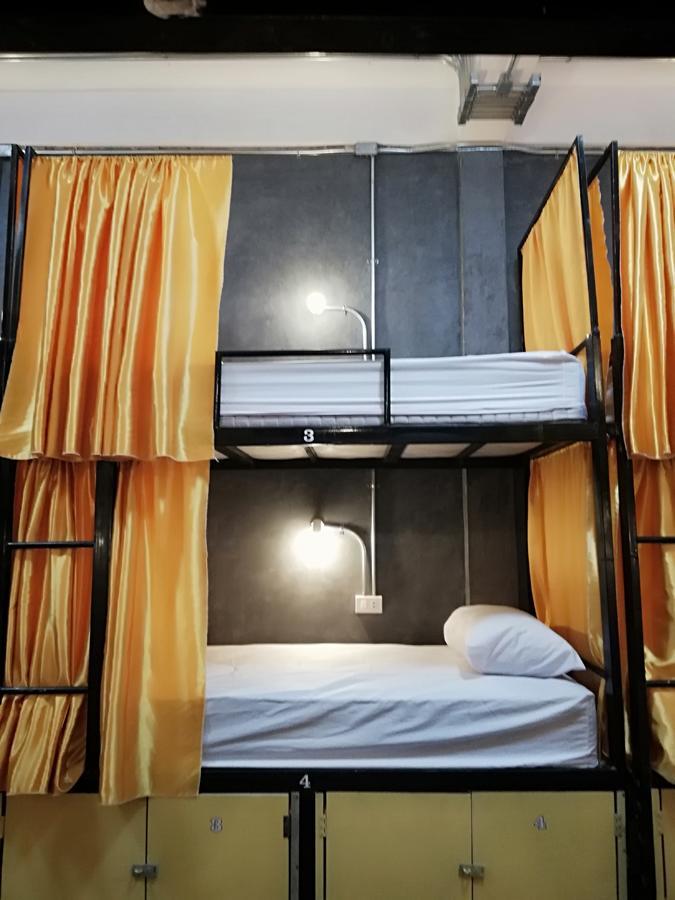 Funky Monkey Hostel Vientiane Exterior photo
